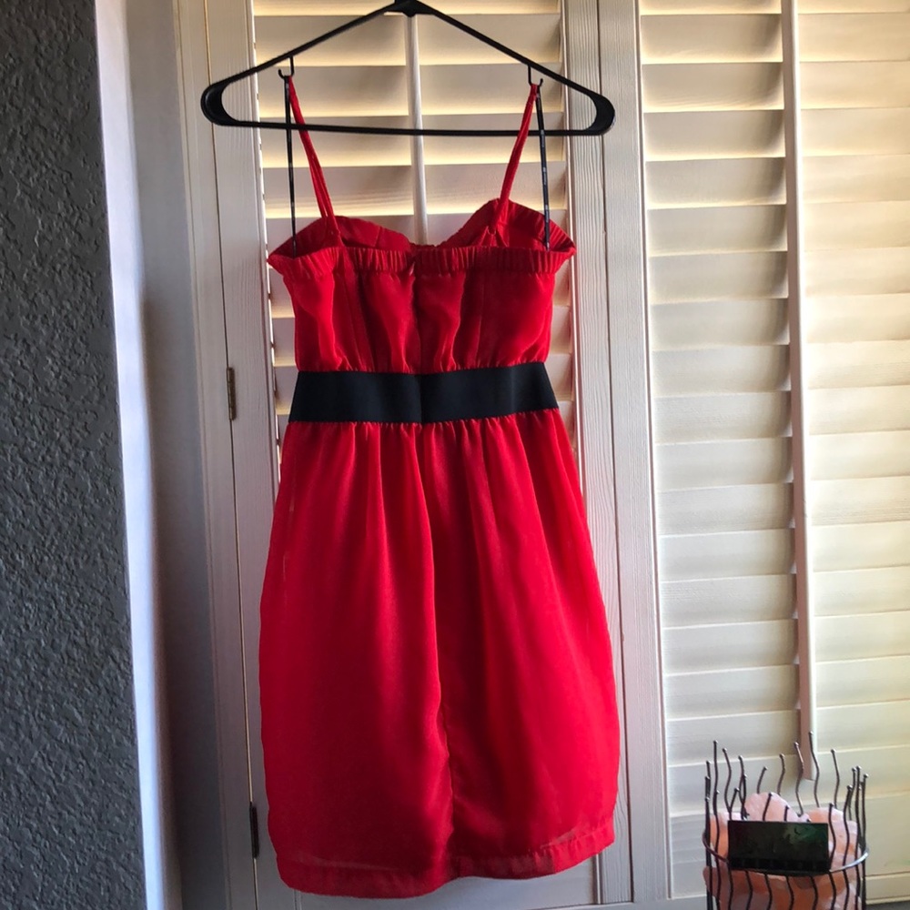 Dress - Picture 2 of 2